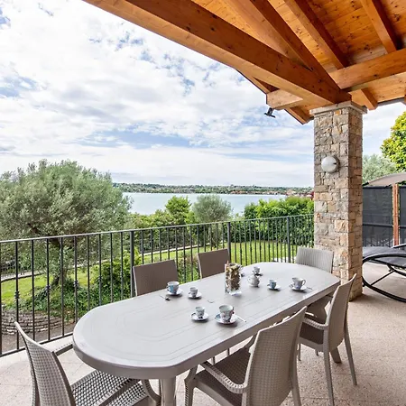 Happy Apartment San Felice del Benaco